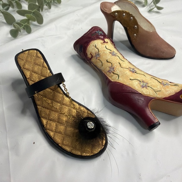 Vintage Collectible Set of decor mini shoes - Picture 1 of 16